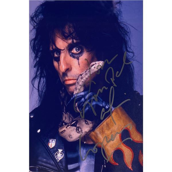 Autograph Signed  Alice Cooper Photo