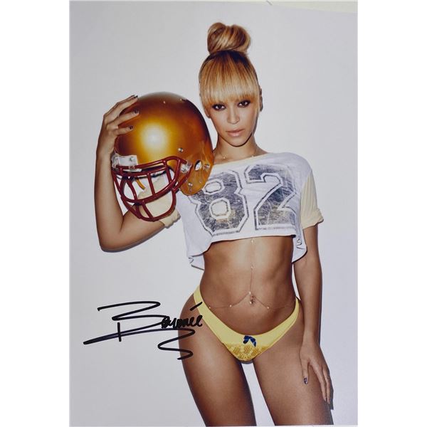 Autograph Signed  Beyonce Photo