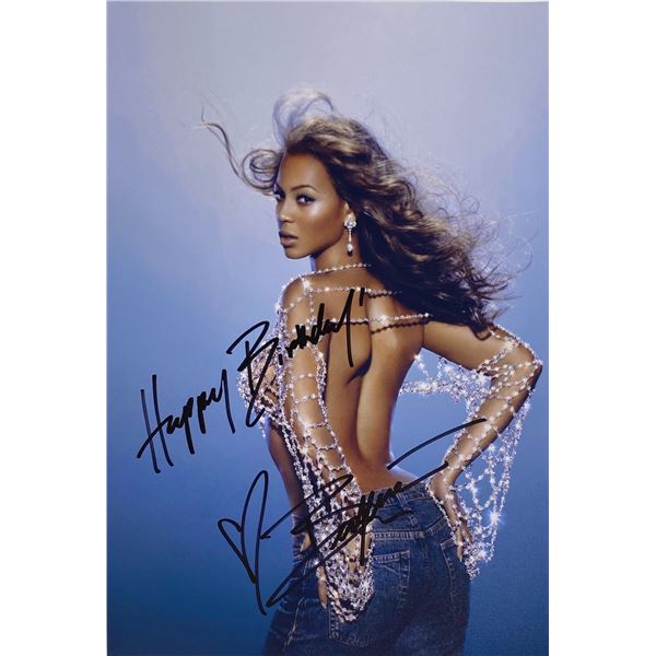 Autograph Signed  Beyonce Photo