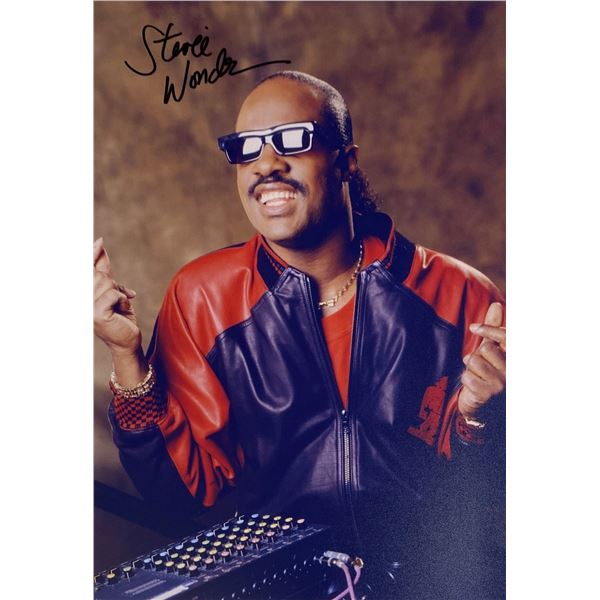 Autograph Signed  Stevie Wonder Photo