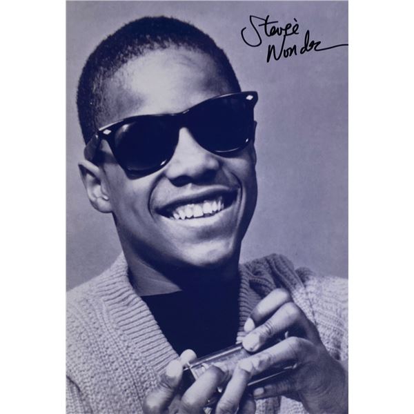 Autograph Signed  Stevie Wonder Photo