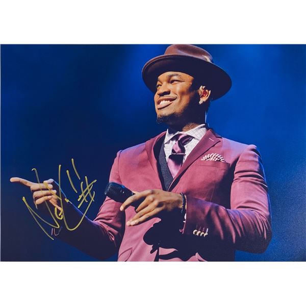 Autograph Signed  Ne-Yo Photo