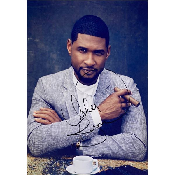 Autograph Signed  Usher Raymond Photo