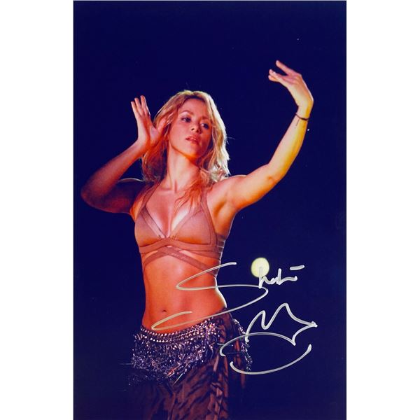 Autograph Signed  Shakira Photo