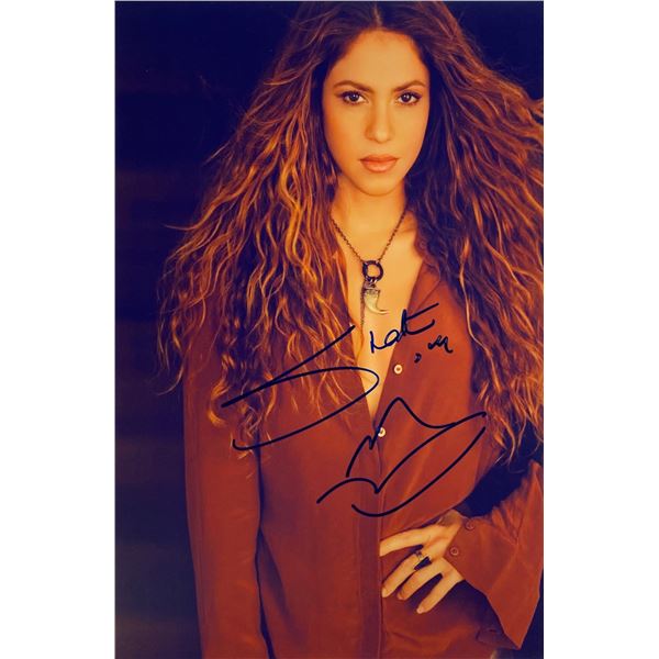Autograph Signed  Shakira Photo