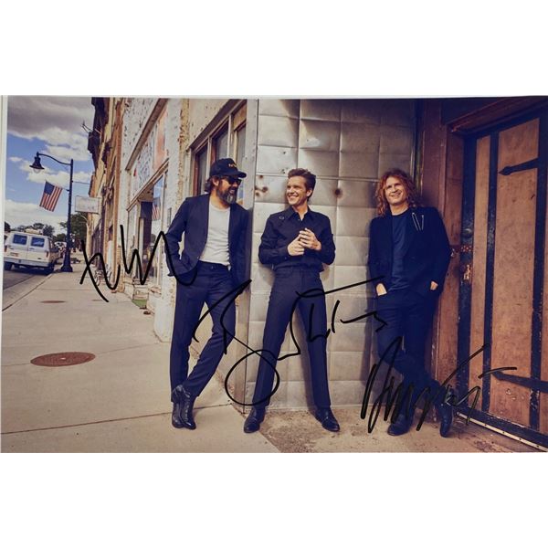 Autograph Signed  The Killers Photo