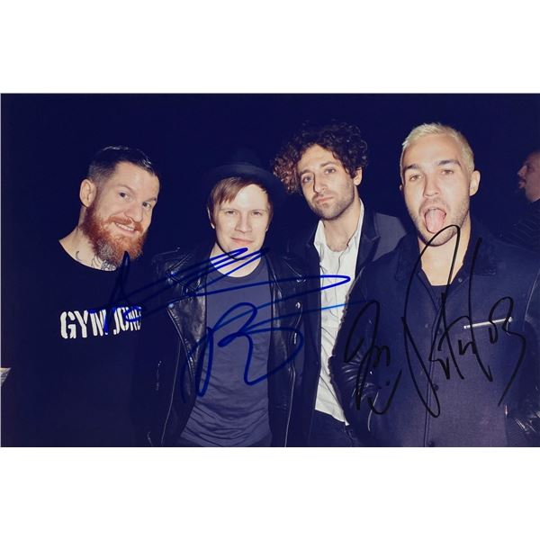 Autograph Signed  Fall Out Boy Photo