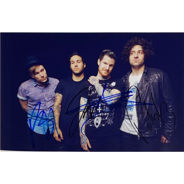 Autograph Signed  Fall Out Boy Photo