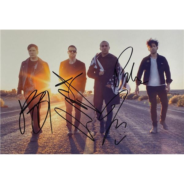 Autograph Signed  Fall Out Boy Photo