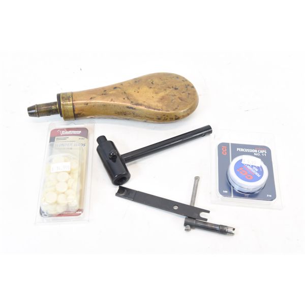 Box Lot Muzzleloader Items