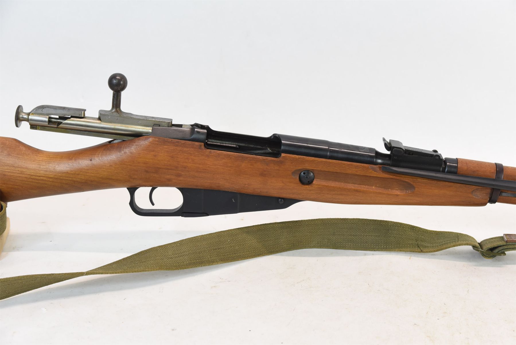 Mosin-Nagant Model 1944 Carbine Rifle