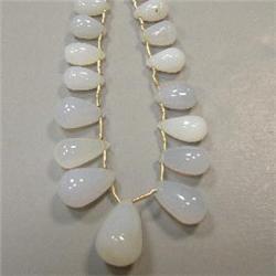 100 CTS MOONSTONE BRIOLETTE STRAND 9x6 - 17x10 MM