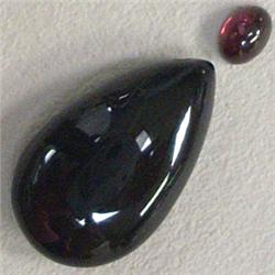 11 CTS MIXED LOT OF BLACK AGATE TEAR DROP AND GARNET 22x13-6x4 MM