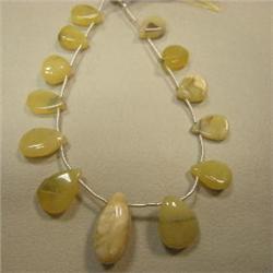 65 CTS SERPENTINE TEAR DROPS STRAND