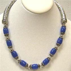 450 CTS BLUE AGATE NECKLACE - 17 INCHES