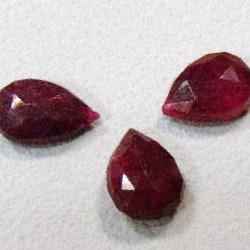 14 CTS LOT OF ENHANCED RUBY TEAR DROPS - TOP DRILLED - INCLUDED
