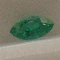 0.22 CTS MARQUISE SHAPED EMERALD 6x3 MM