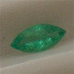 0.46 CTS MARQUISE SHAPED EMERALD 8x4 MM