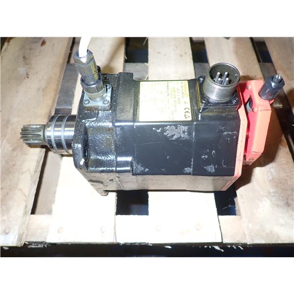 Fanuc # A06B-0235-B500#0100 AC Servo Motor