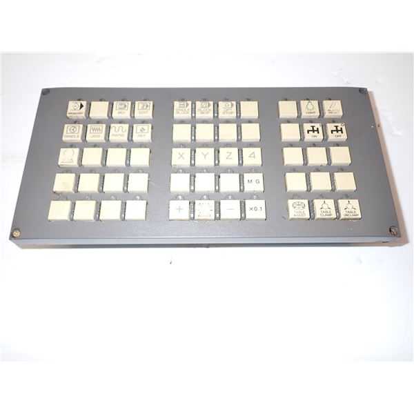 Fanuc # A02B-0303-C231 Operators Panel