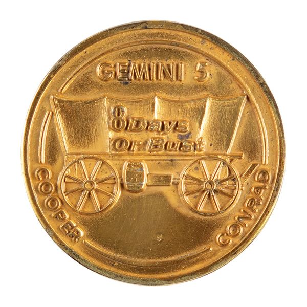 Joe Kerwin's Gemini 5 Flown Gold-Plated Fliteline Medallion