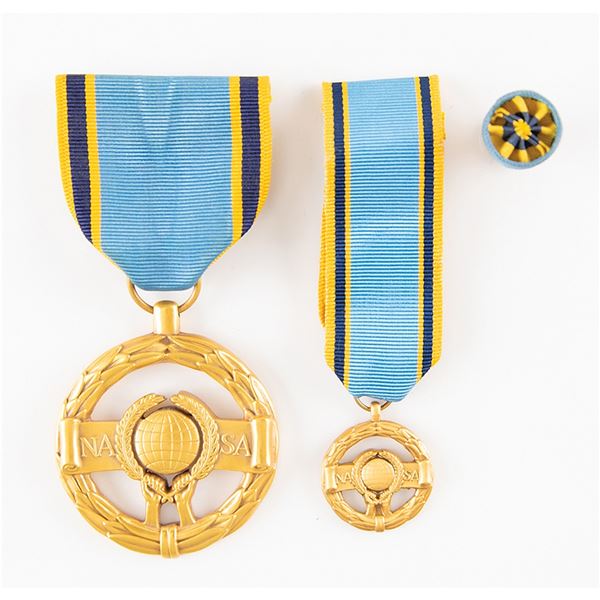 Jim McDivitt's NASA Exceptional Service Medal