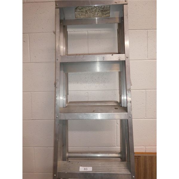 6 ft Aluminum Extension Folding ladder