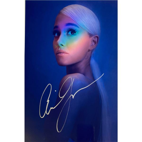 Autograph Signed Ariana Grande Photo