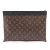 Image 2 : Louis Vuitton Brown Monogram Macassar Canvas Leather Discovery Clutch
