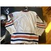 Image 4 : Hockey Equipment & XXL Oilers Jersey