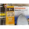 Image 9 : Huge Assortment of Lightbulbs and Lights