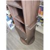Image 2 : Rotating Dresser/Mirror/Vanity