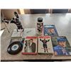 Image 1 : Wayne Gretzky Books & Memorabilia