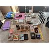 Image 1 : Assorted Home Decor, Craft Supplies, Commemorative Coins, Scented Melting Wax & More