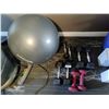 Image 1 : Exercise Ball & Dumbbells