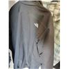 Image 6 : Size L Heavy Duty WindRiver Hoodie & North Face Jacket Size L