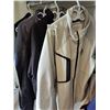 Image 1 : 3 Men's Windbreakers/Fall Jackets