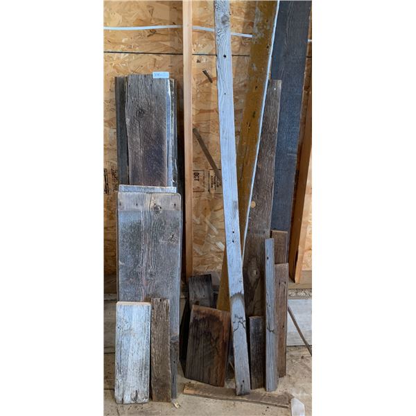 Large Lot of Reclaimed Old Barn Wood