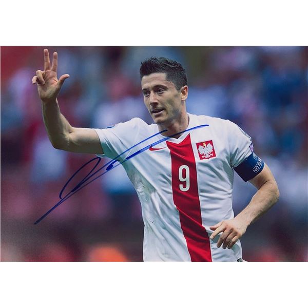 Football Robert Lewandowski Autographed  Autograph Signed