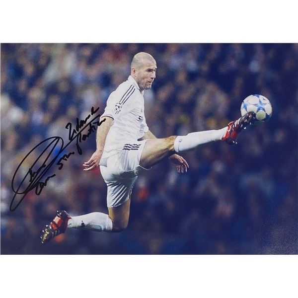 Autograph Signed Zinedine Zidane Photo