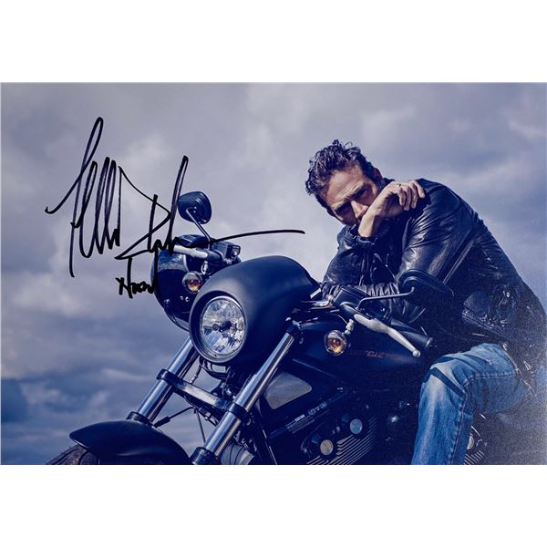 Autograph Signed Jeffrey Dean Morgan Photo
