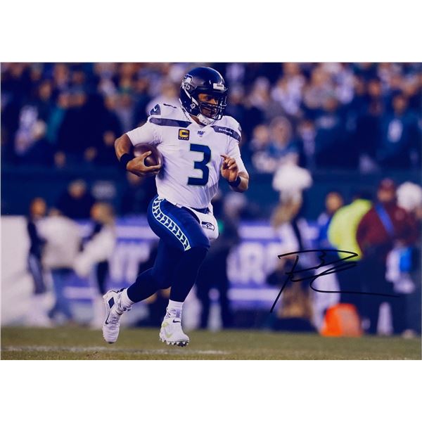 Autograph Signed Russell Wilson Photo