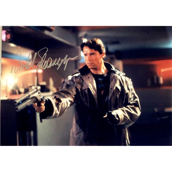 Autograph Signed Terminator Arnold Schwarzenegger Photo