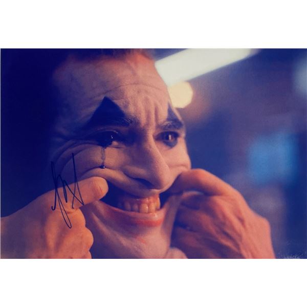 Autograph Signed Joaquin Phoenix Photo