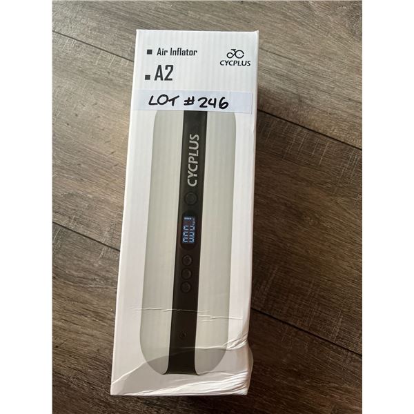 *NEW* Lot Of 1 CYCPLUS A2 Portable/Rechargeable Air Inflator w/ Built-in Powerbank