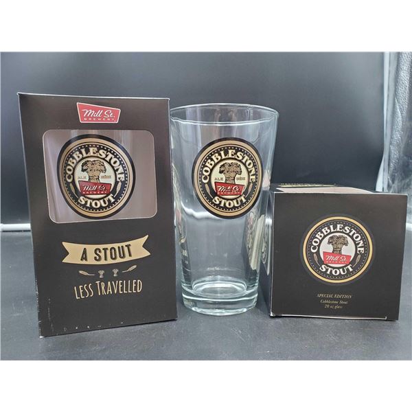 Cobbletone Stout Pint Glass