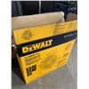 Image 2 : Dewalt Drum Fan, handle broken untested- OPEN BOX/NO BOX - SOLD AS IS