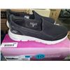 Image 1 : Skechers Ladies Size 10 Sneakers - OPEN BOX ITEM, SOLD AS IS