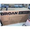 Image 1 : NEW Broan 30 inch Range Hood