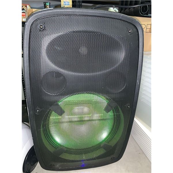 ION Powered Speaker with stand and microphone - tested working - OPEN BOX ITEM, SOLD AS IS